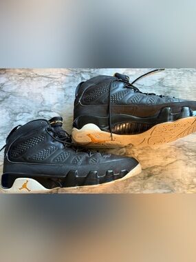 Air Jordan 9 Retro Citrus Black Gold Size 13 Mens Sneakers  302370-004